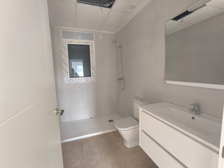 Villa for Sale in Monovar, Alicante 36