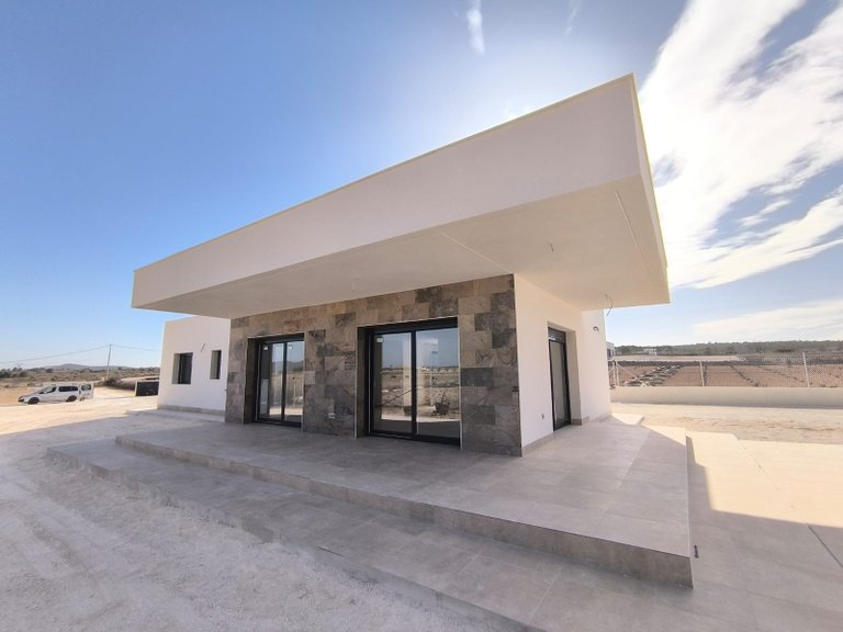 Villa for Sale in Monovar, Alicante 27