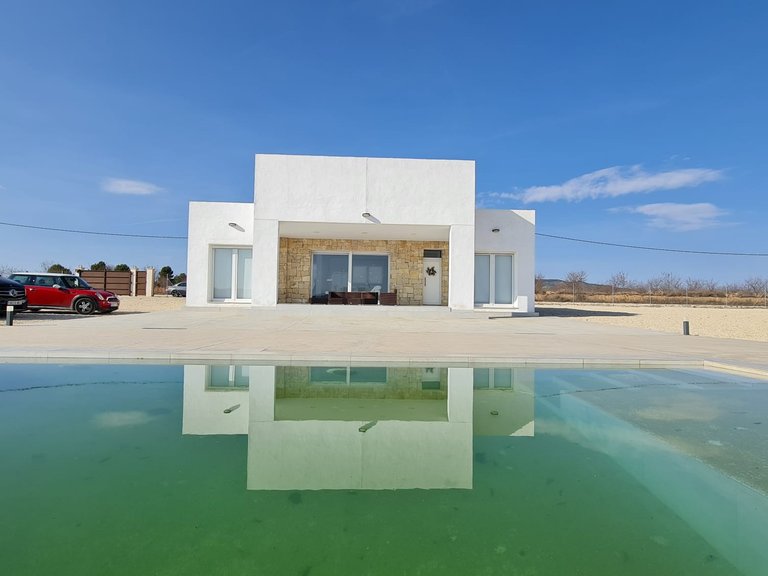 Villa for Sale in Pinoso, Alicante 15