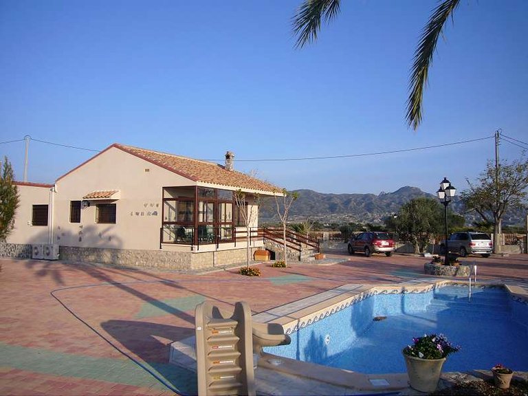 Villa for Sale in Abanilla, Murcia 1