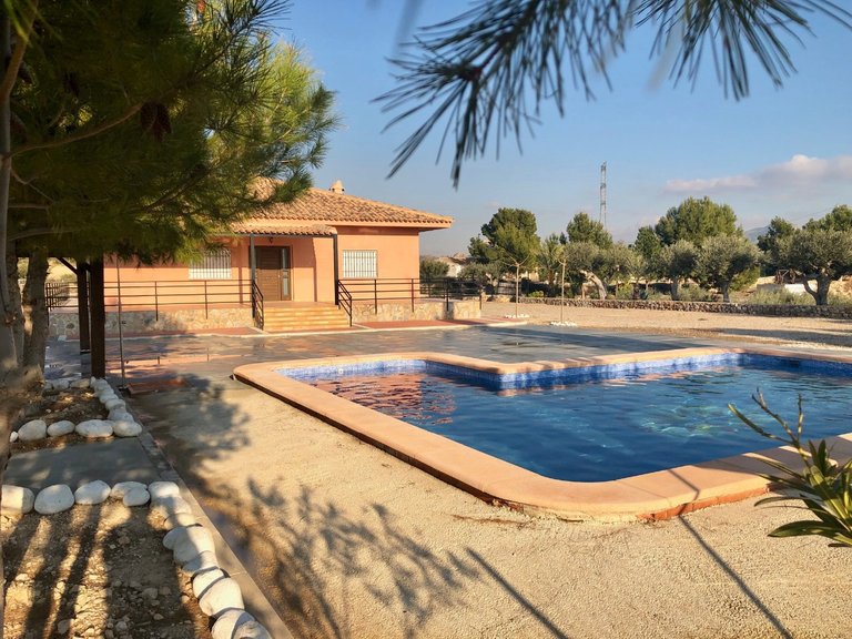 Villa for Sale in Abanilla, Murcia 2