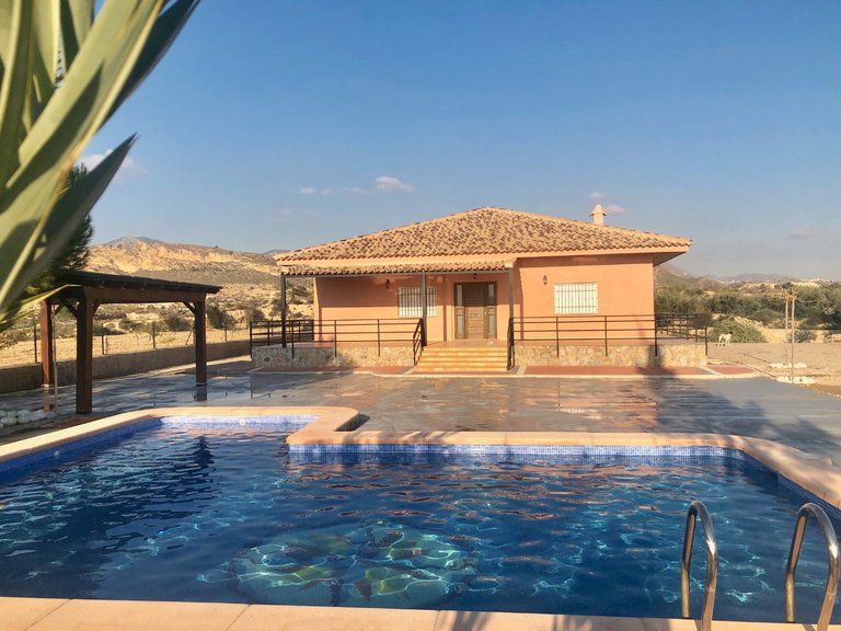 Villa for Sale in Abanilla, Murcia 1