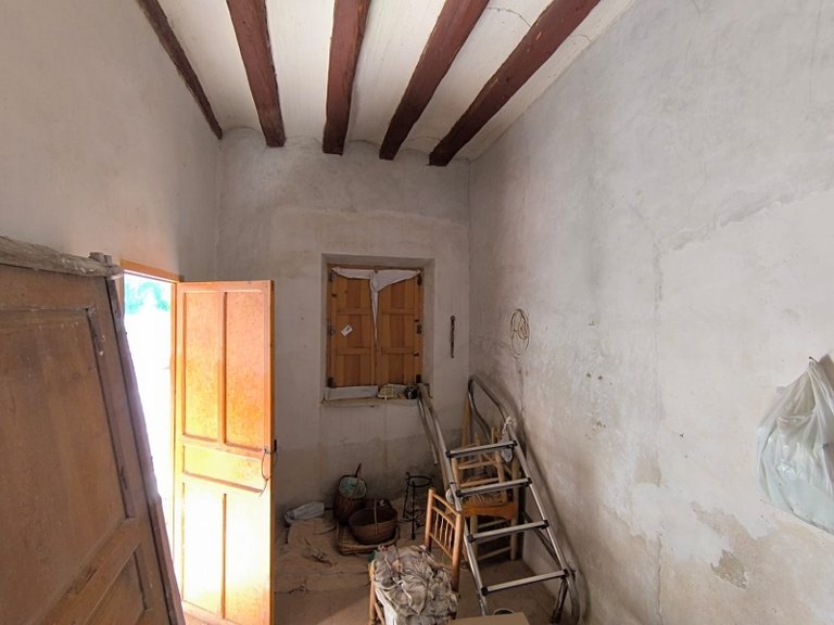 Country House for Sale in Yecla, Murcia 5