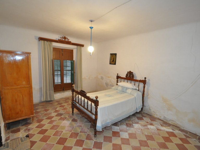 Town House for Sale in Pinoso, Alicante 6