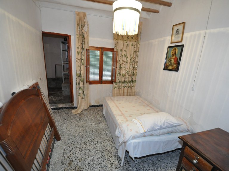 Town House for Sale in Pinoso, Alicante 11