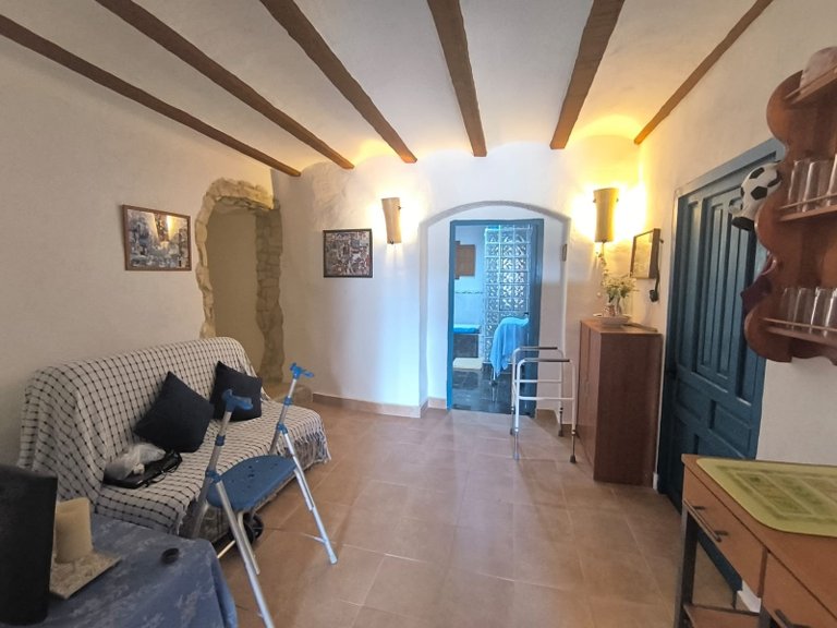 Villa for Sale in Chinorlet, Alicante 30