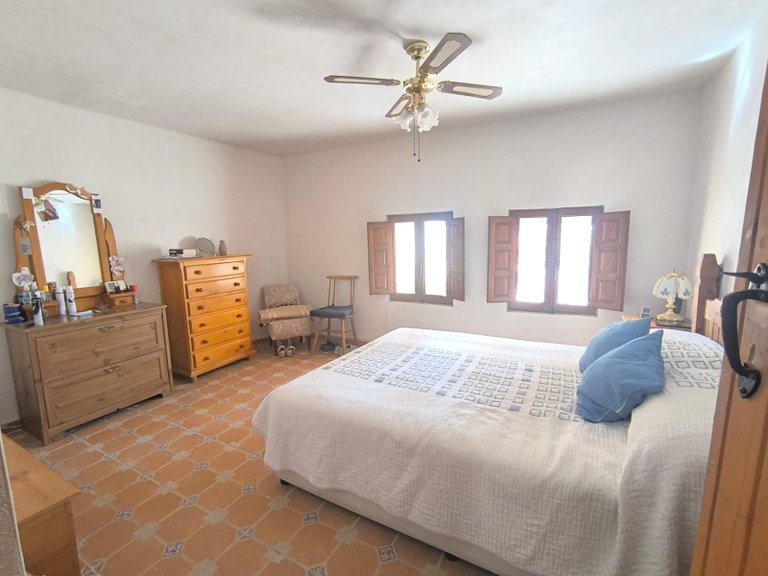 Villa for Sale in Chinorlet, Alicante 4