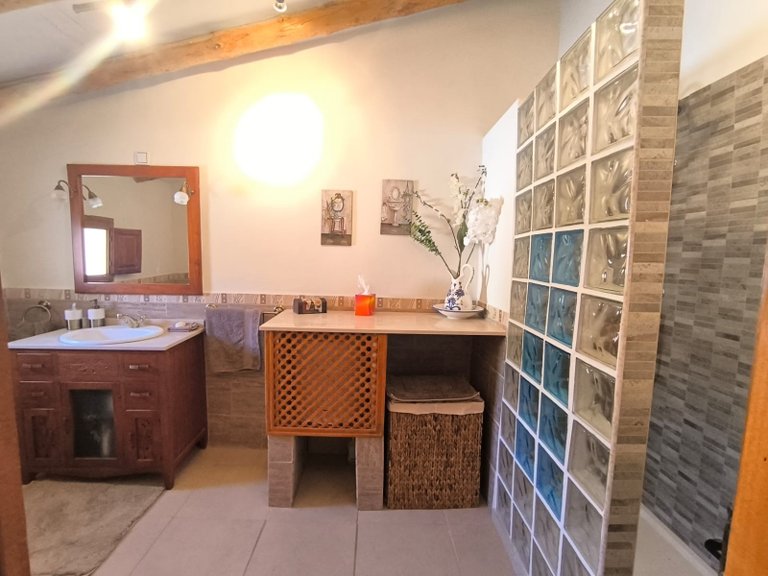 Villa for Sale in Chinorlet, Alicante 12