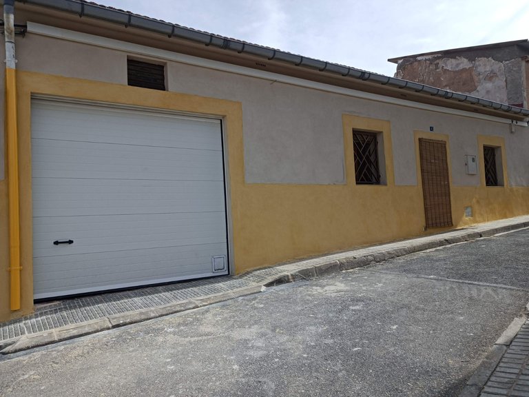 Town House for Sale in Pinoso, Alicante 1