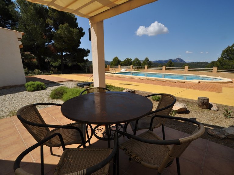 Villa for Sale in Castalla, Alicante 50