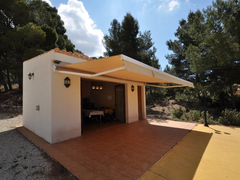 Villa for Sale in Castalla, Alicante 4