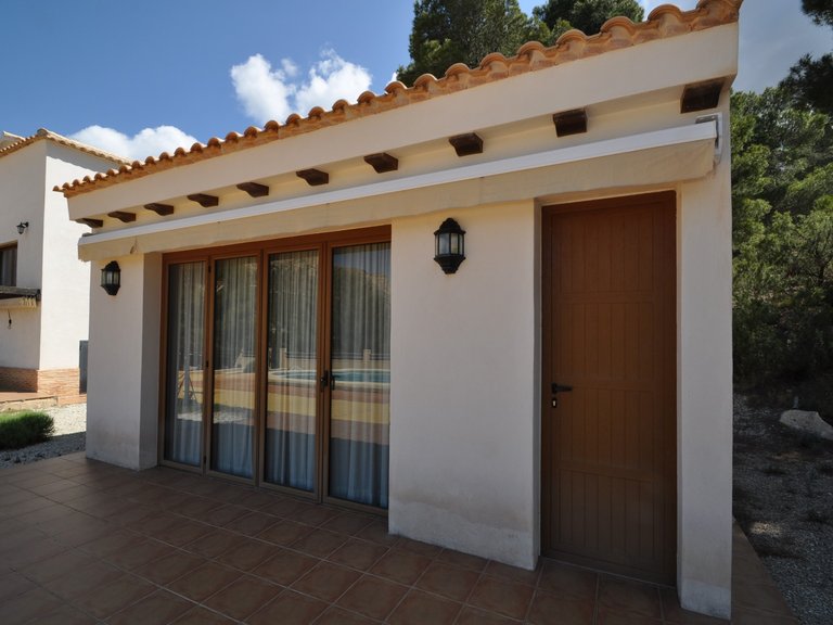 Villa for Sale in Castalla, Alicante 40