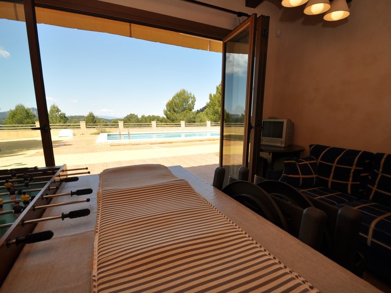 Villa for Sale in Castalla, Alicante 42