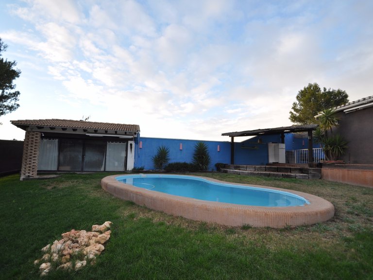 Villa for Sale in Monovar, Alicante 2