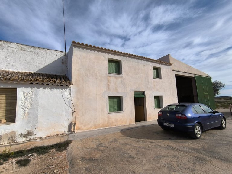 Country House for Sale in Yecla, Murcia 1