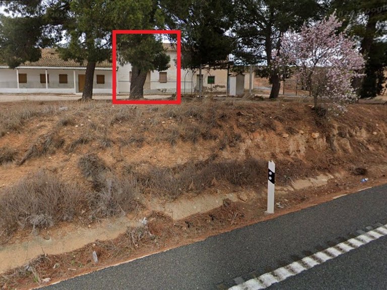 Country House for Sale in Yecla, Murcia 2
