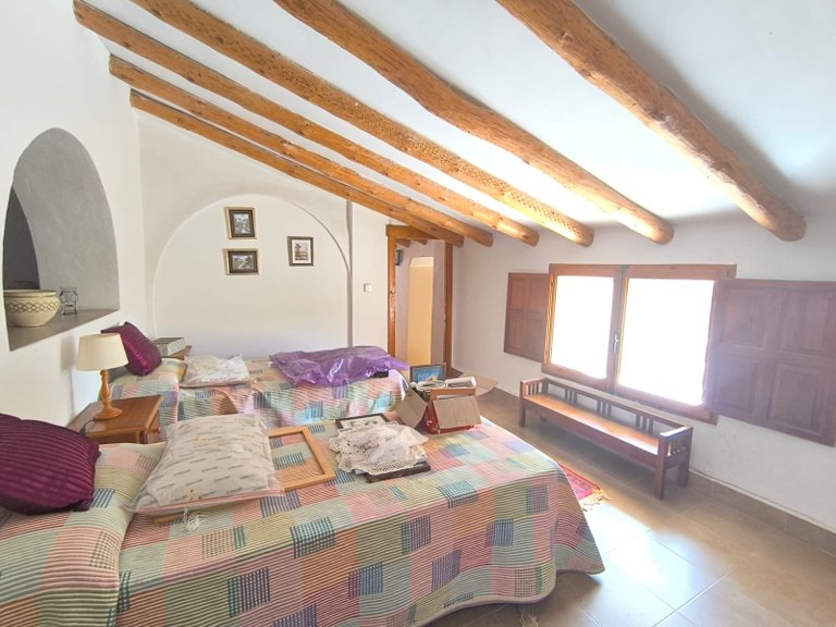 Villa for Sale in Chinorlet, Alicante 10