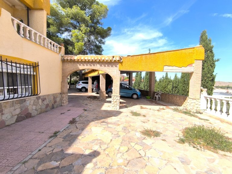 Villa for Sale in Yecla, Murcia 2