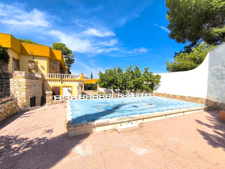 Villa for Sale in Yecla, Murcia 3
