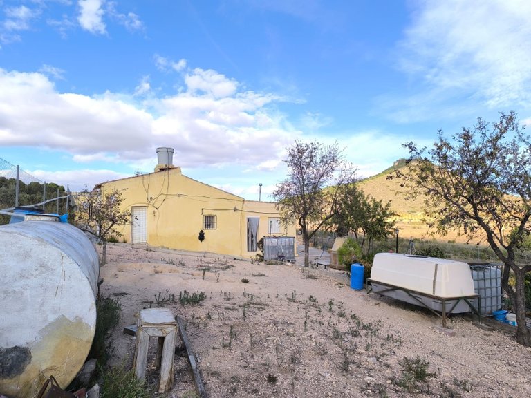 Country House for Sale in Yecla, Murcia 3