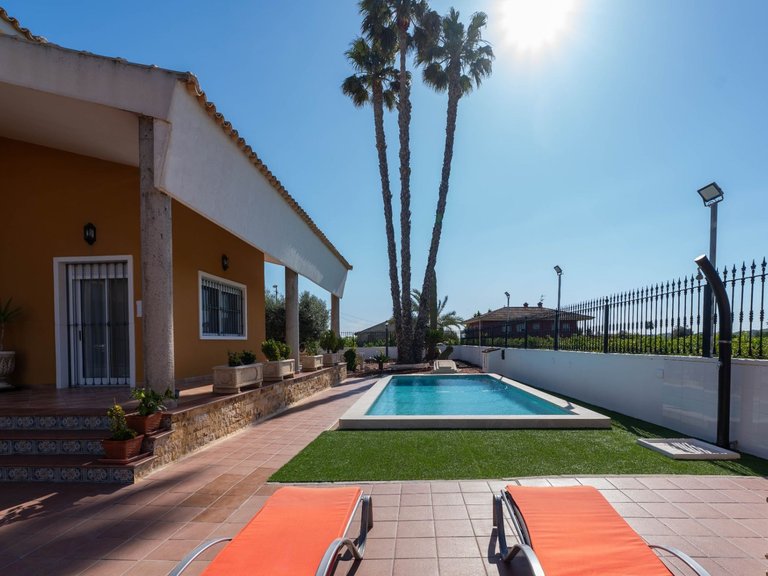 Villa for Sale in Orihuela, Alicante 11