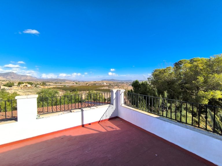 Villa for Sale in Inland Novelda, Alicante 7