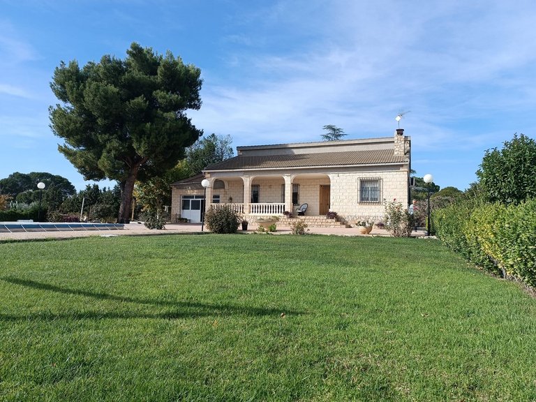 Villa for Sale in Inland Yecla, Murcia 1