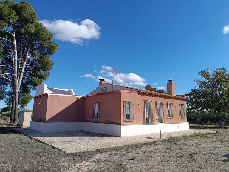 Villa for Sale in Yecla, Murcia 3