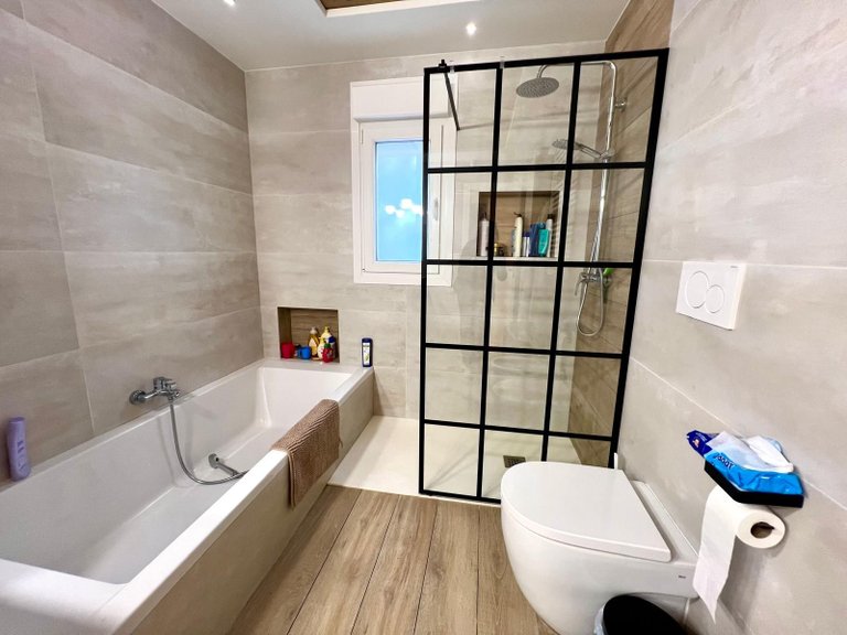 Villa for Sale in Elda, Alicante 10