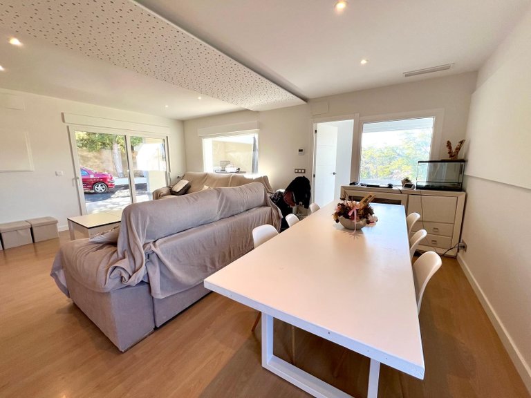 Villa for Sale in Elda, Alicante 6