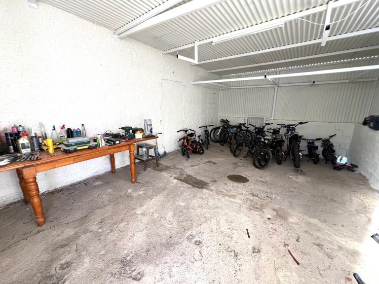 Villa for Sale in Elda, Alicante 49