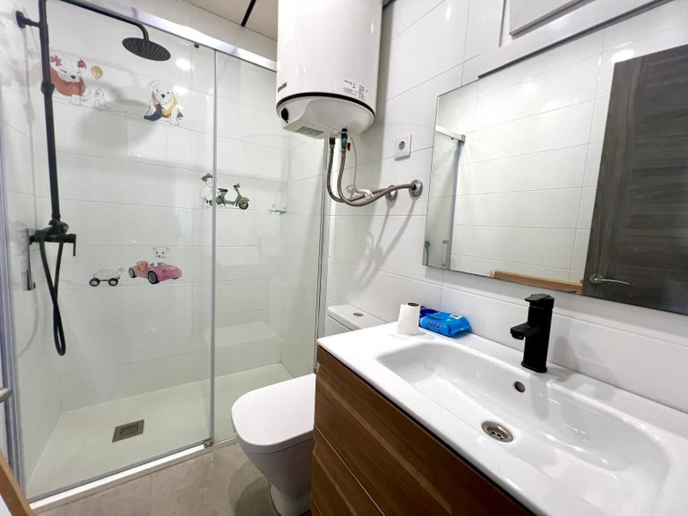 Villa for Sale in Elda, Alicante 38