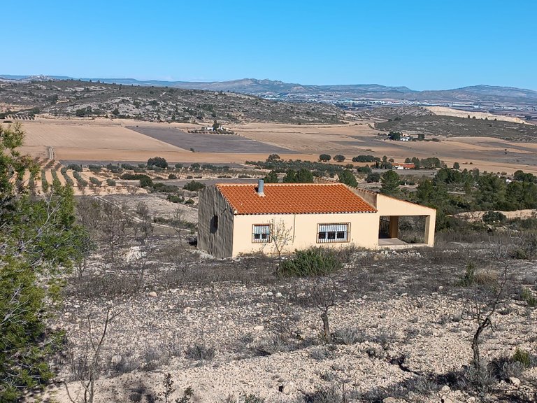 Country House for Sale in Yecla, Murcia 2
