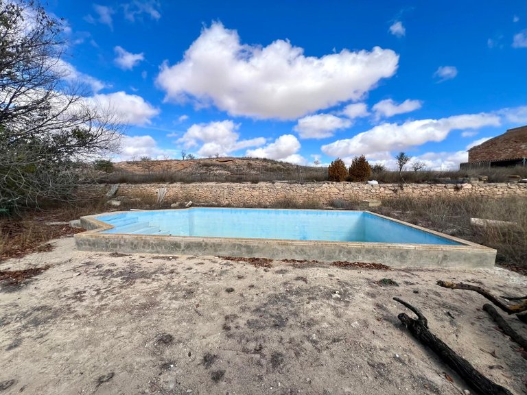 Country House for Sale in Pinoso, Alicante 24