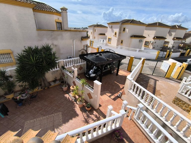 Villa for Sale in El Raso, Alicante 40