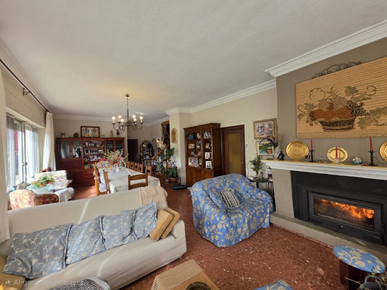 Villa for Sale in Elda, Alicante 4