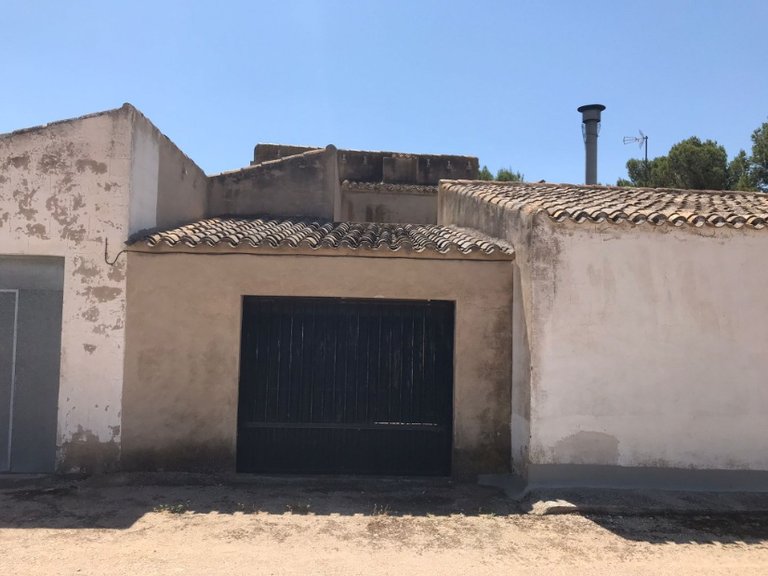 Country House for Sale in Yecla, Murcia 2