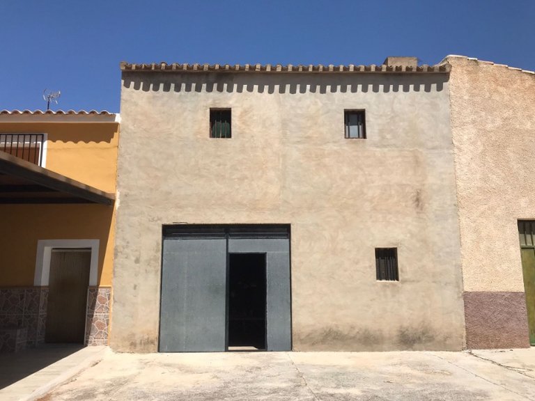 Country House for Sale in Yecla, Murcia 1