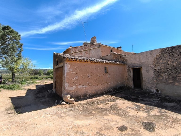 Country House for Sale in Yecla, Murcia 33
