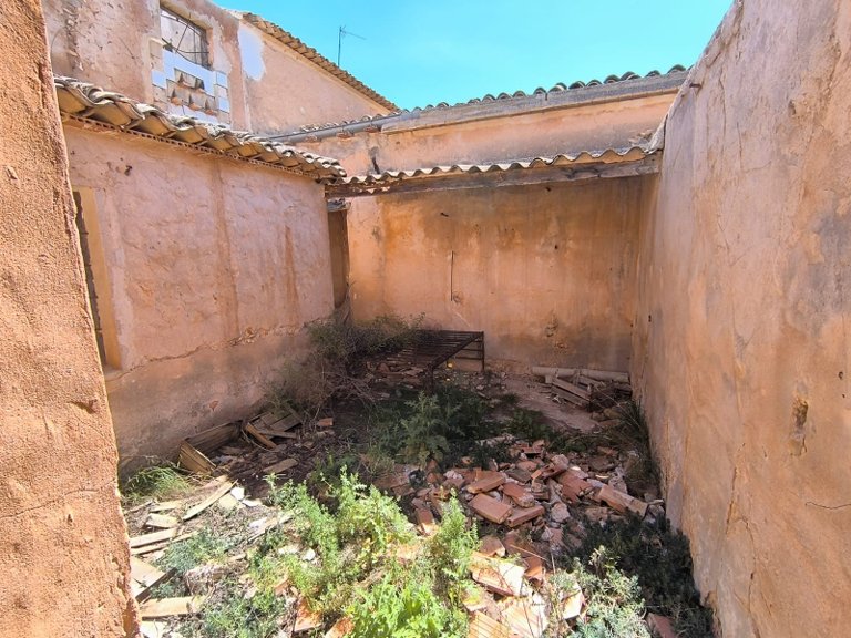 Country House for Sale in Yecla, Murcia 32