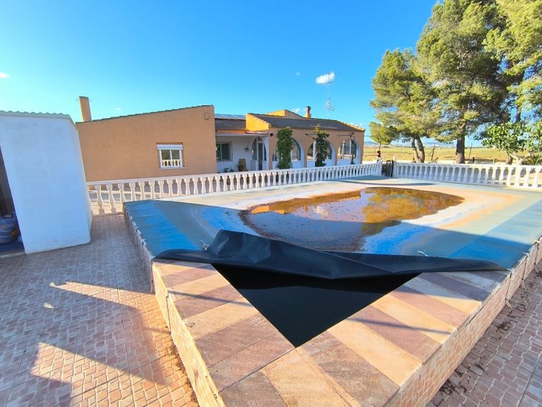 Country House for Sale in Yecla, Murcia 4