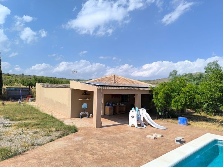 Country House for Sale in Caudete, Albacete 1