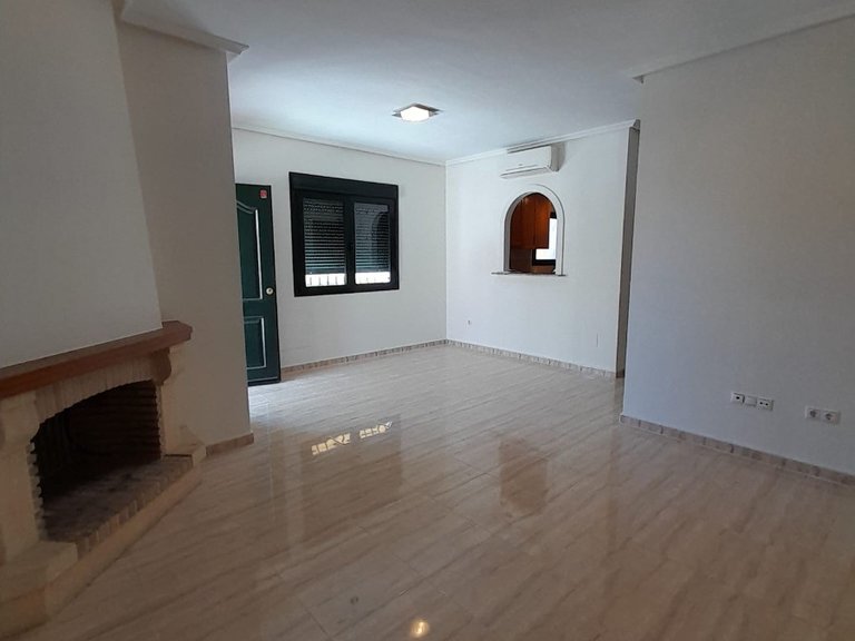 Villa for Sale in Ciudad Quesada, Alicante 4