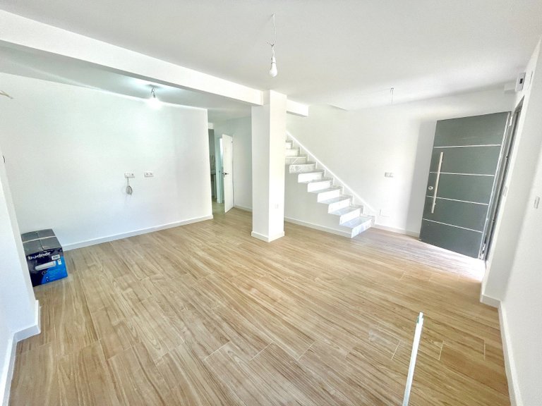 Town House for Sale in Daya Vieja, Alicante 1