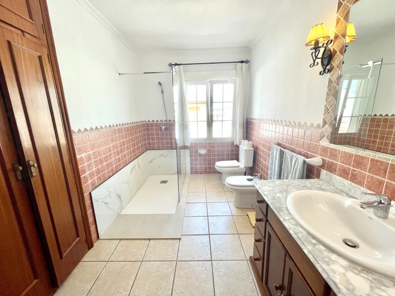 Villa for Sale in Benijofar, Alicante 4