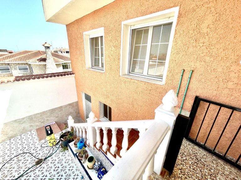 Villa for Sale in Benijofar, Alicante 28