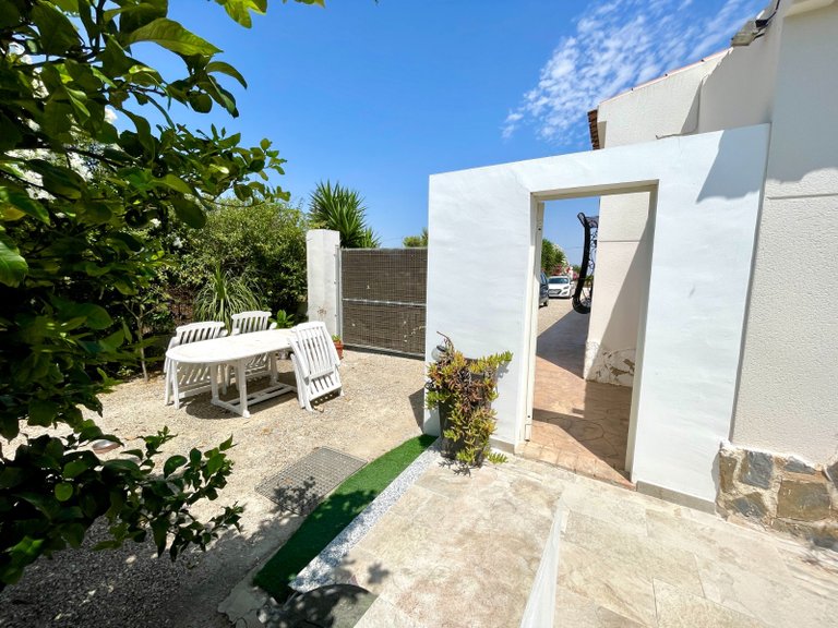 Villa for Sale in Daya Nueva, Alicante 28