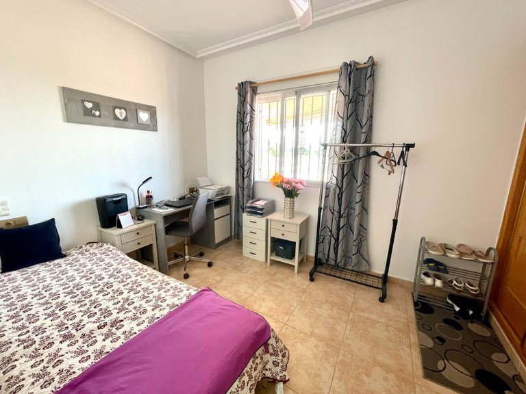 Villa for Sale in Catral, Alicante 32