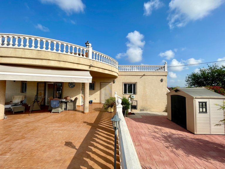 Villa for Sale in Catral, Alicante 3