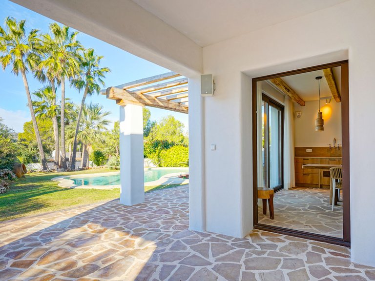 Villa for Sale in Benissa, Alicante 28